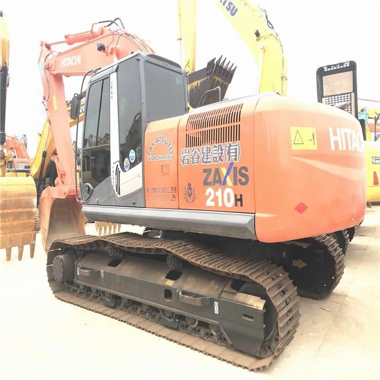 Hitachi zx210 حفارات زحافة