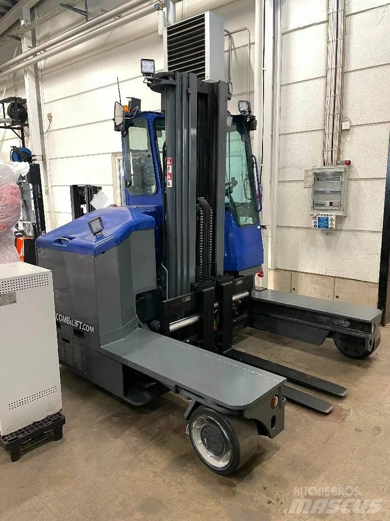 Combilift C4000ET شاحنة المناولة رباعية الاتجاهات
