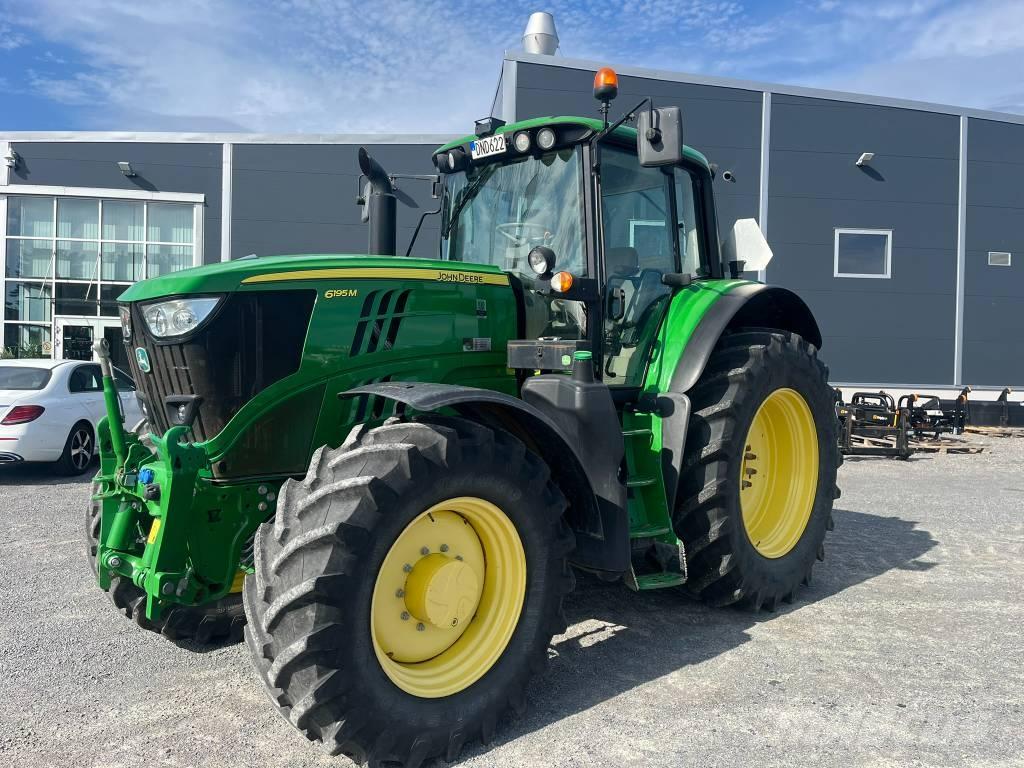 John Deere 6195 M الجرارات