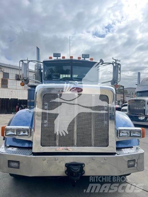 Peterbilt 367 وحدات الجر