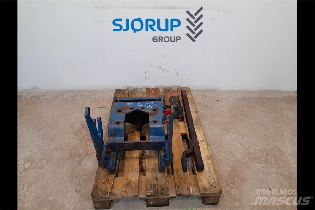 Ford 8240 Hitch ملحقات أخرى للجرارات