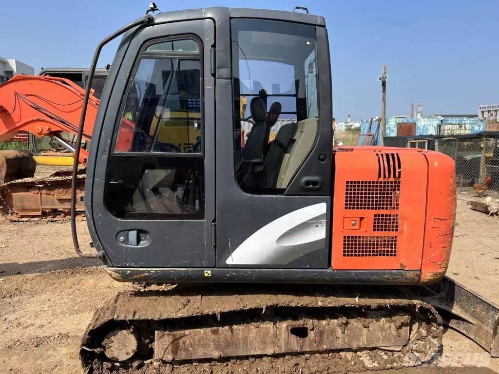 Hitachi ZX 60 حفارات صغيرة أقل من 7 طن (حفارات صغيرة)