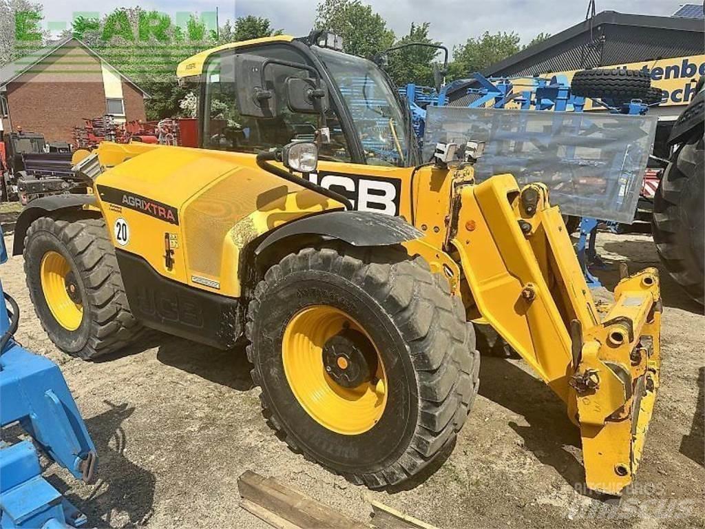 JCB 542-70 معدات مناولة لأغراض الزراعة