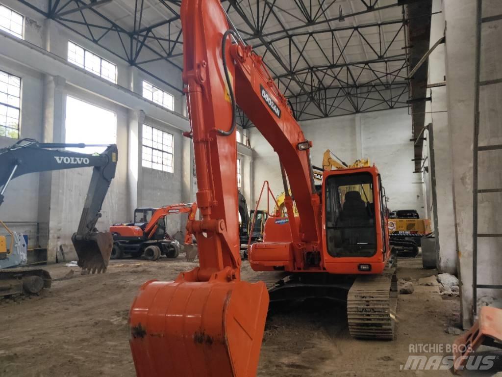 Doosan DH 150 LC-7 حفارات زحافة