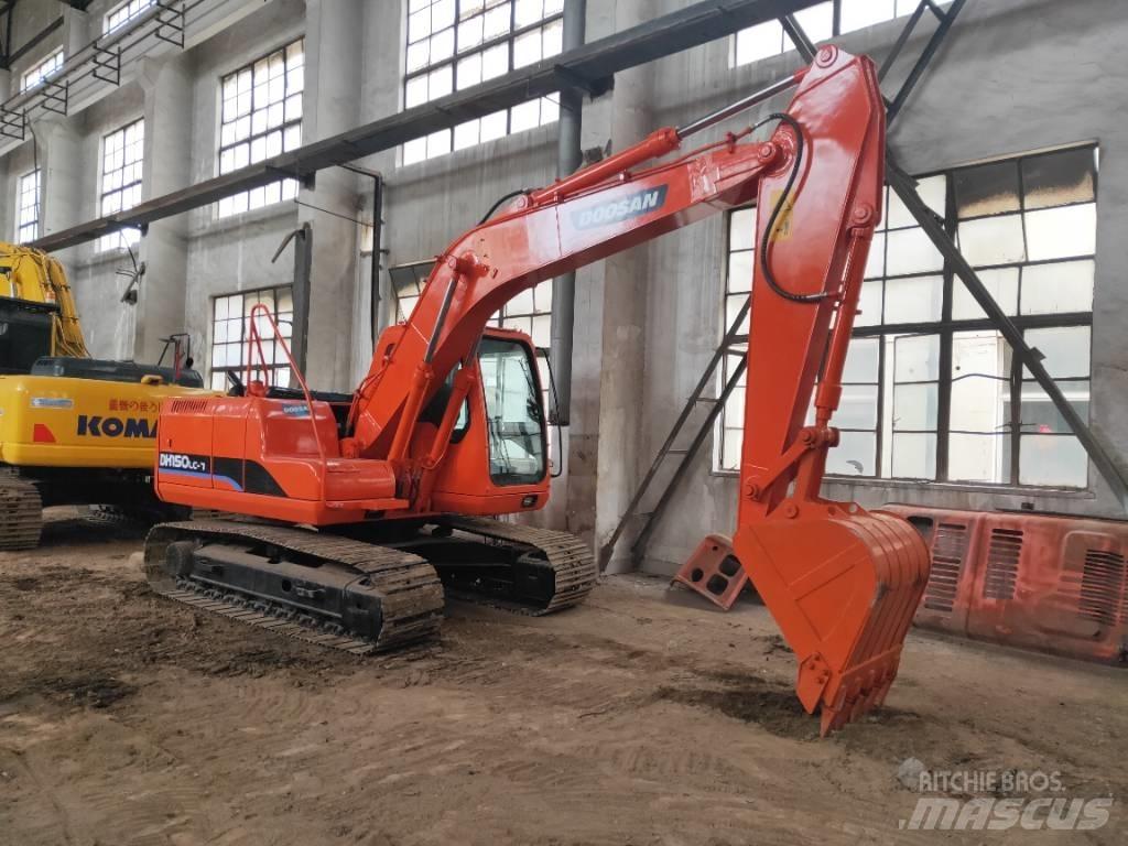 Doosan DH 150 LC-7 حفارات زحافة