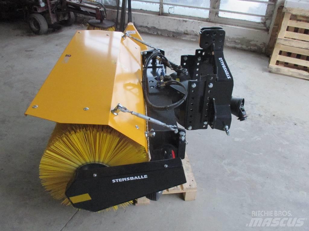 GMR FF 1500 MA كناسات