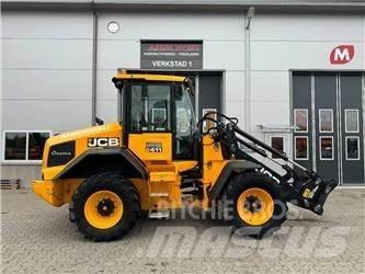 JCB 411 HT لوادر بعجل