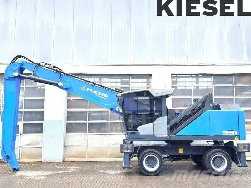 Fuchs MHL 331 F مناولات المخلفات / مناولات صناعية