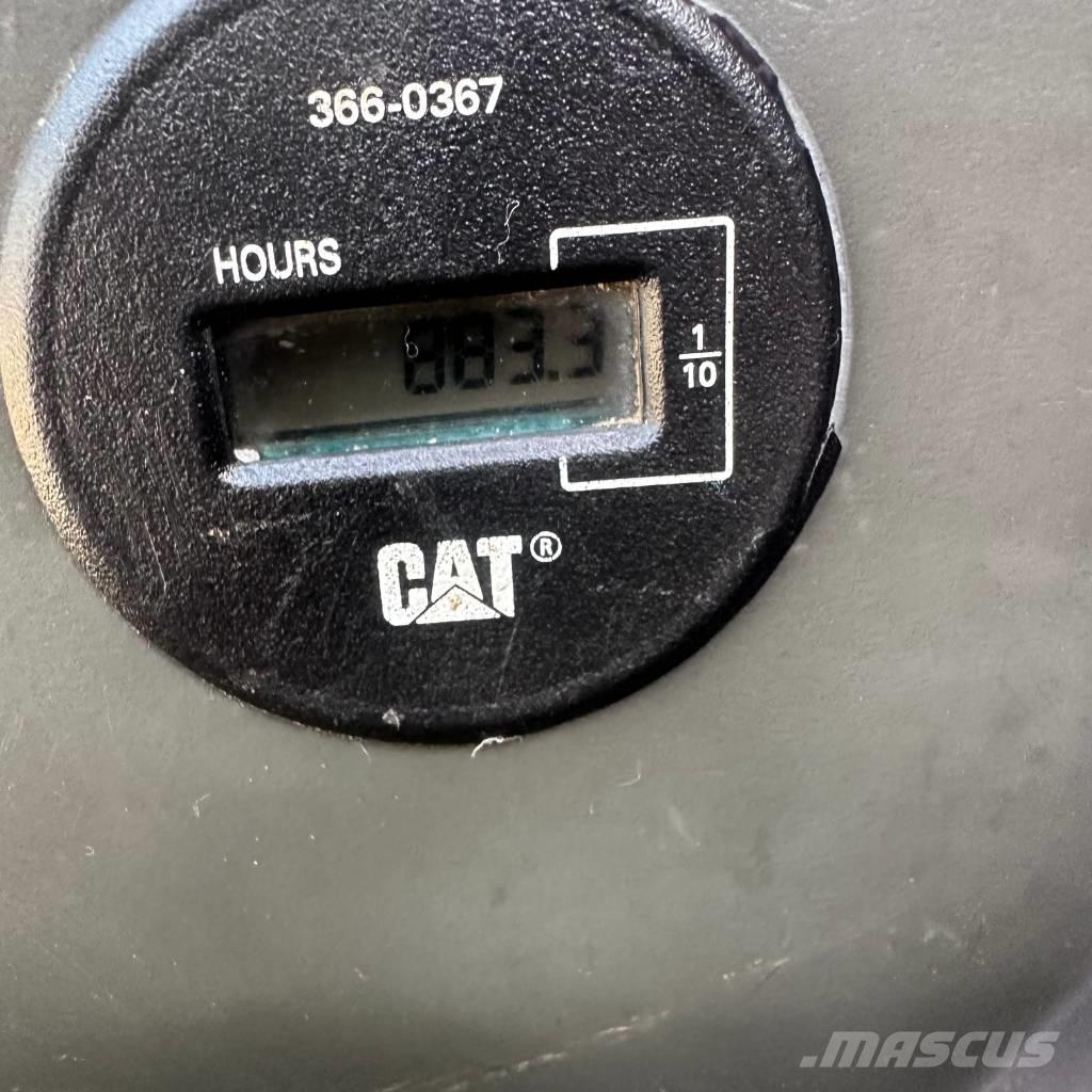 CAT 336 D حفارات زحافة