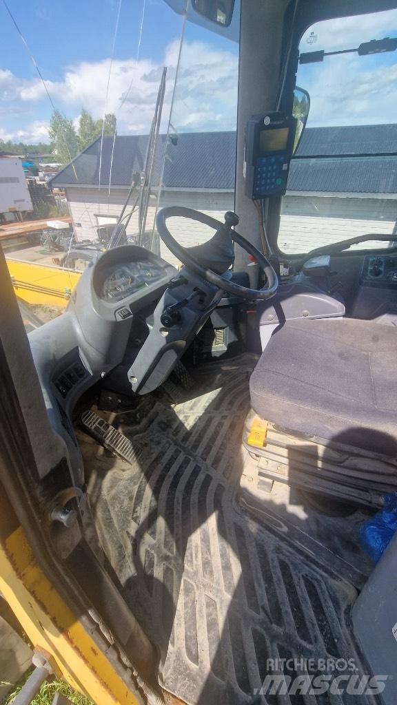 Komatsu WA 380 لوادر بعجل