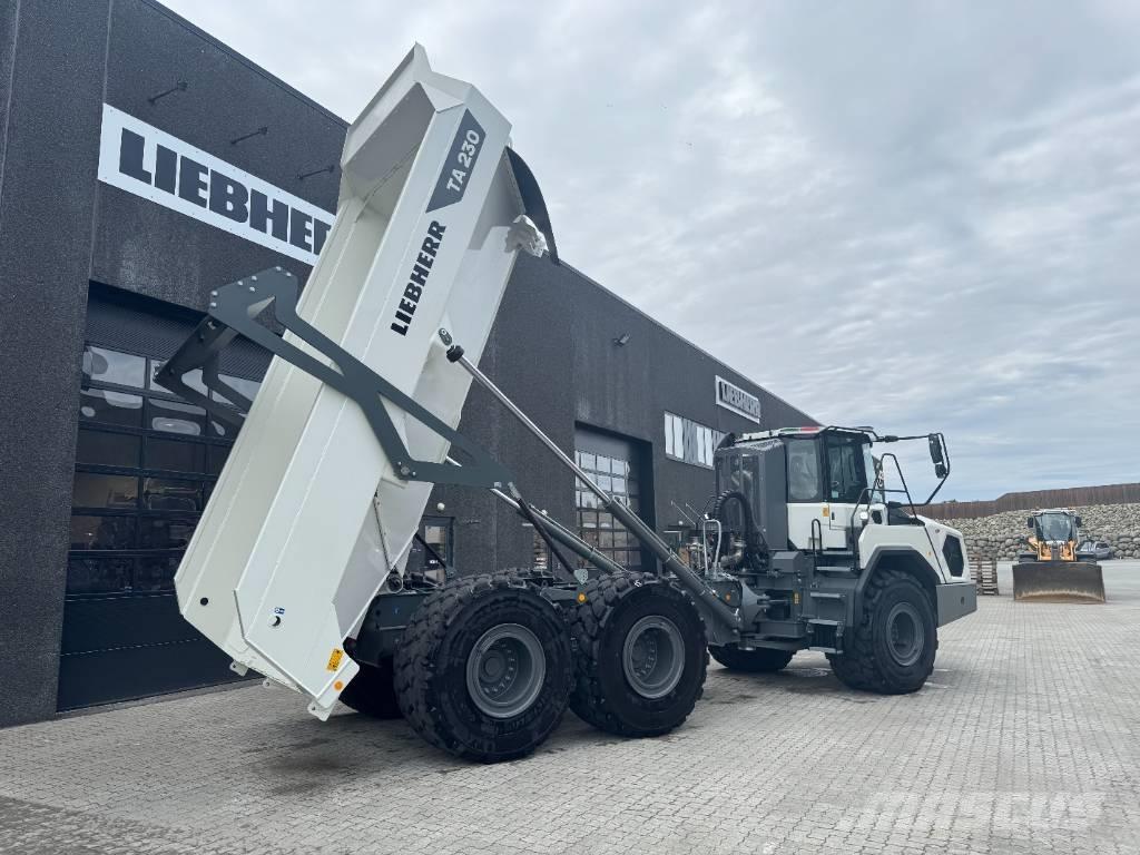 Liebherr TA 230 ساحبات مفصلية