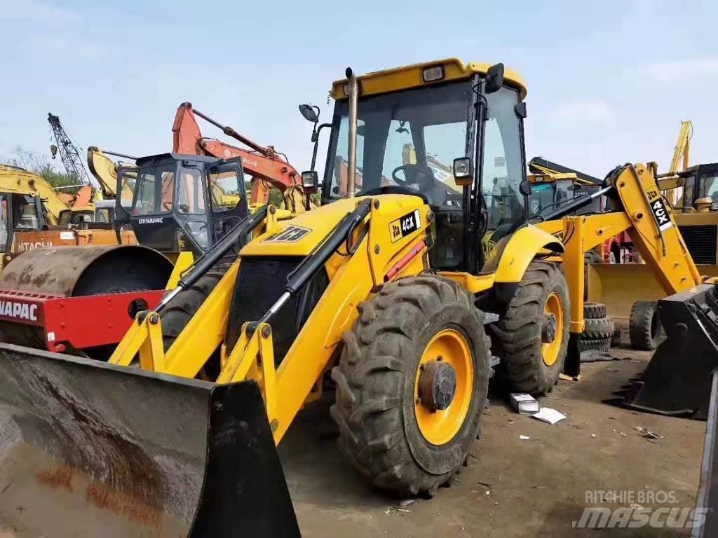 JCB 4CX لوادر ذات جرافات عكسية