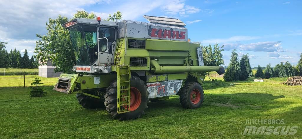CLAAS Commandor 115 حصادات