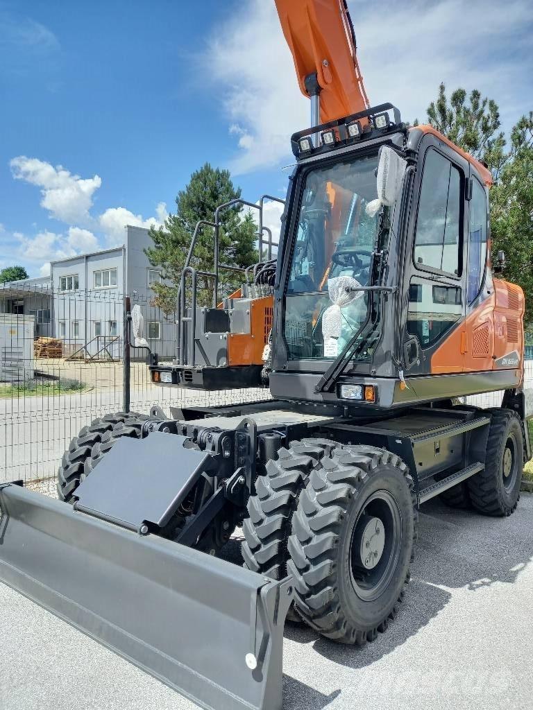 Doosan DX165WR-7K حفارات بعجل