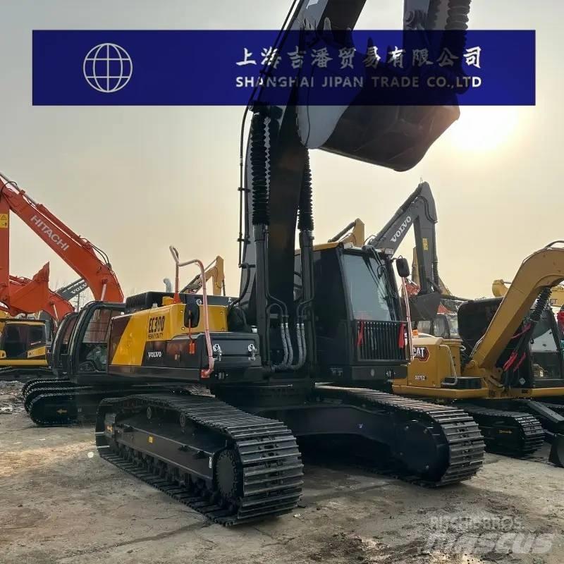 Volvo EC 300 حفارات زحافة