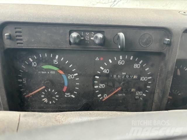 Volvo FH 12 وحدات الجر