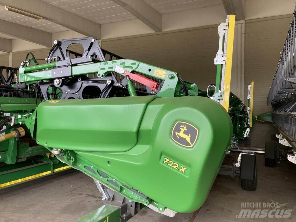 John Deere 722X رؤوس حصادات