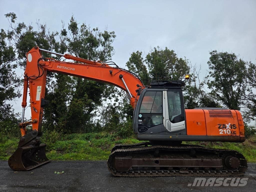 Hitachi ZX 210 LC-3 حفارات زحافة