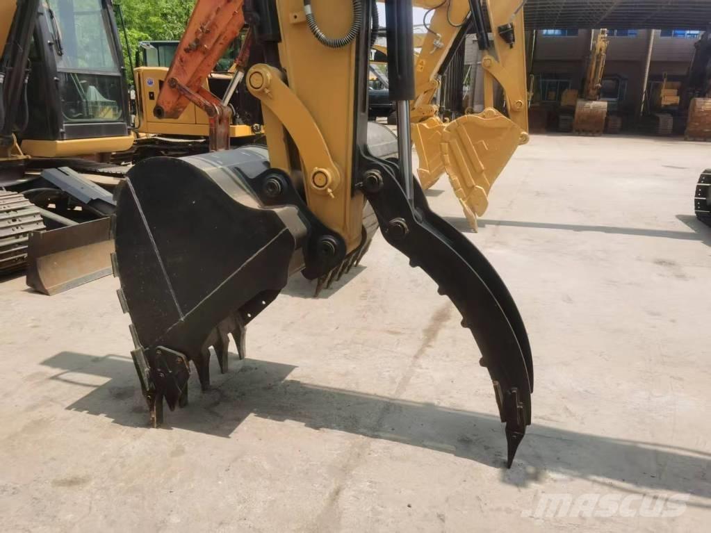 CAT 308E2 حفارات زحافة