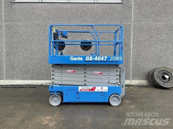 Genie GS4047 رافعات ومنصات أخرى