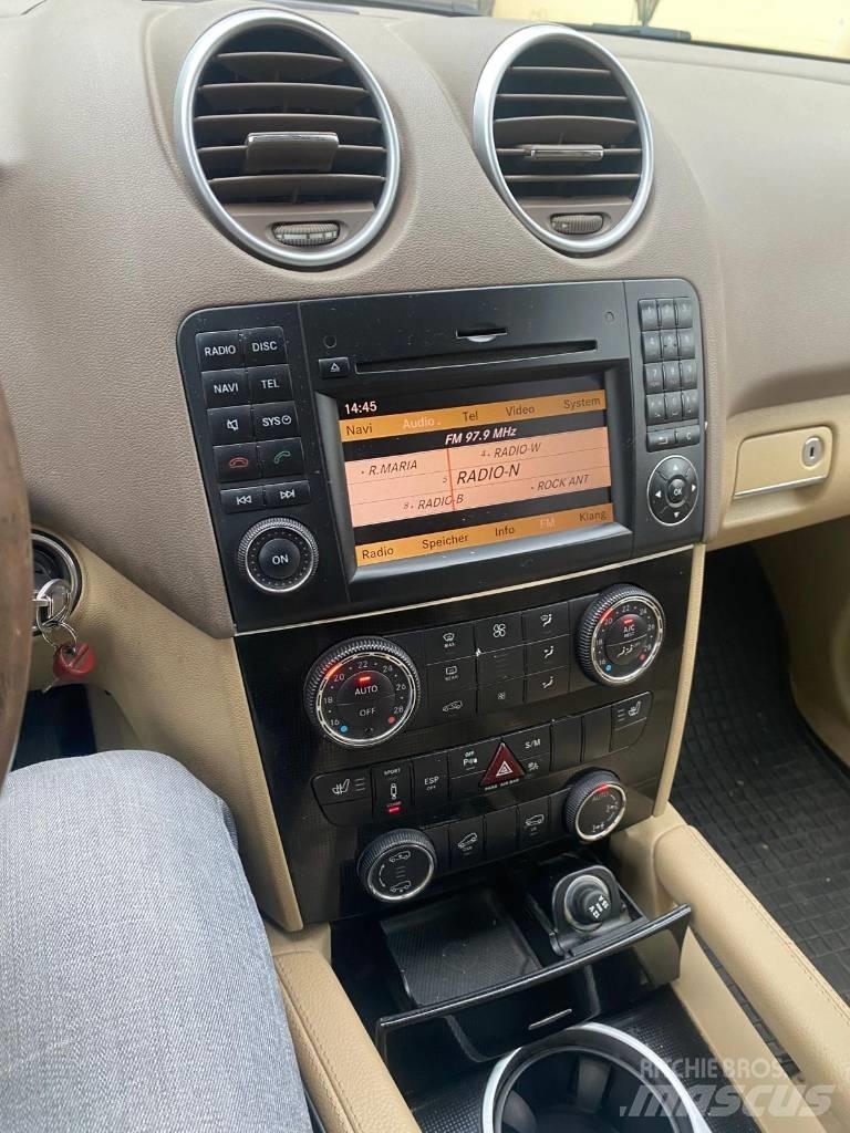 Mercedes-Benz ML 320 سيارات