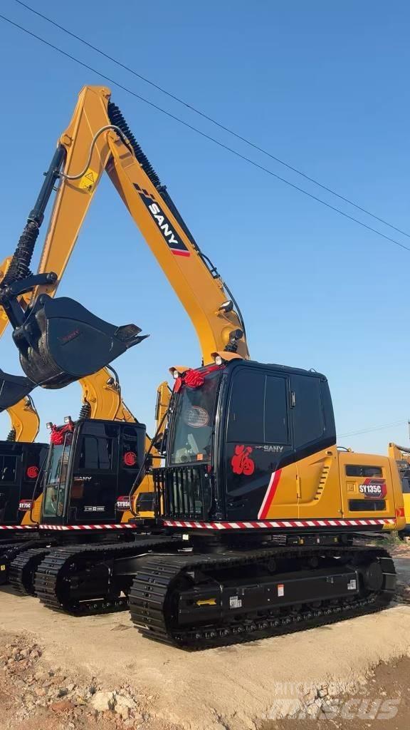 Sany SY 135 C حفارات زحافة