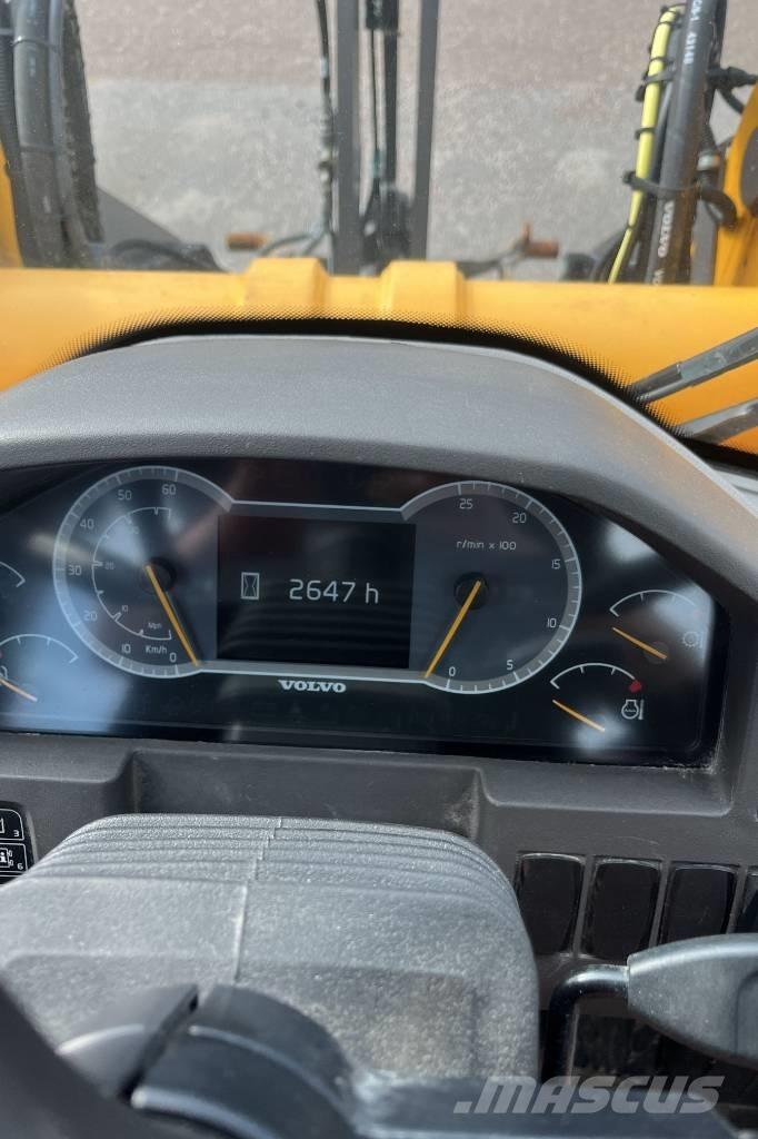 Volvo L 50 H لوادر بعجل