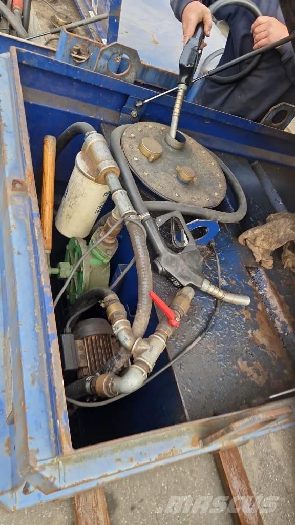  tolsma brandstoftank أخرى