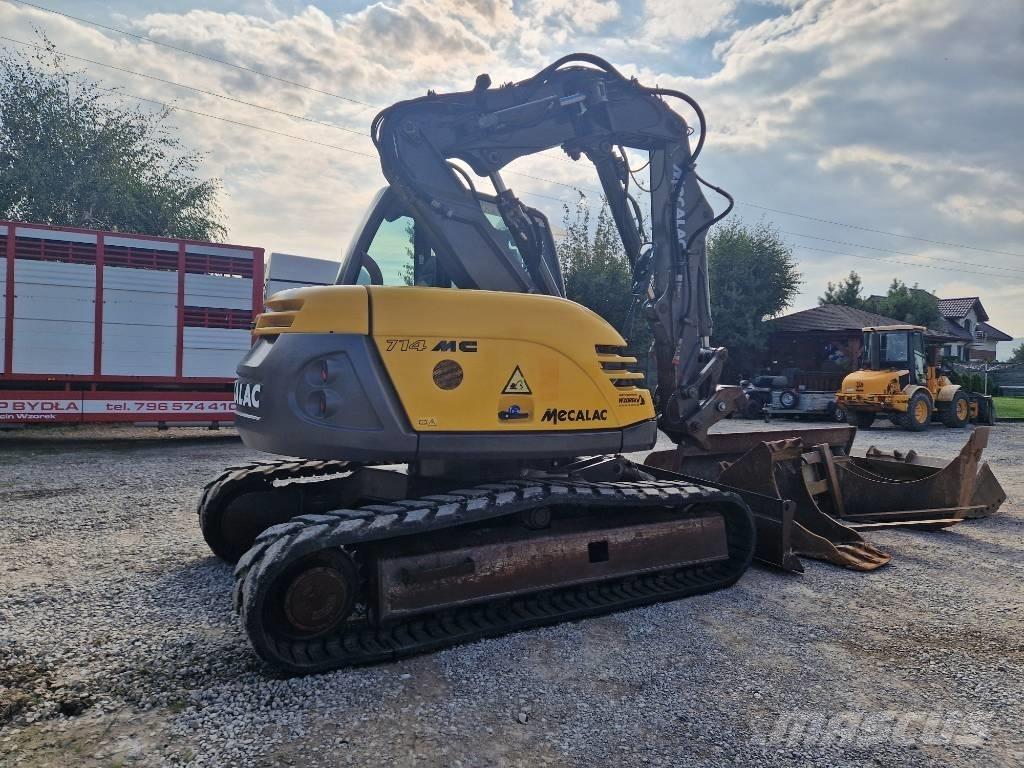 Mecalac 714 MC حفارات زحافة