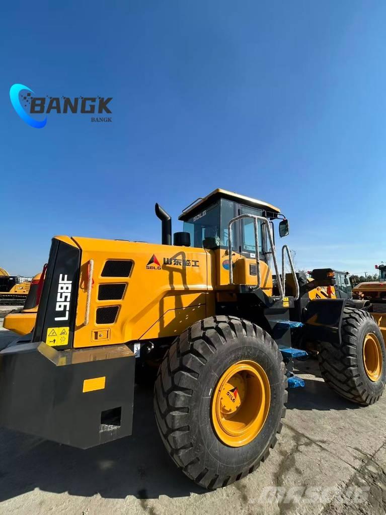 SDLG L 958 F لوادر بعجل