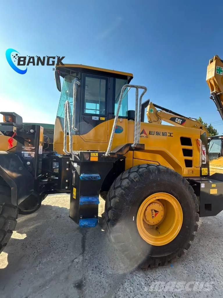 SDLG L 958 F لوادر بعجل