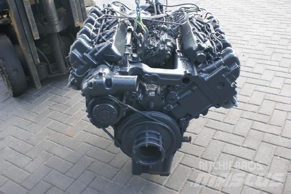 Mercedes-Benz OM 422 محركات
