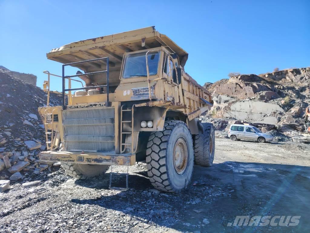 CAT 773 B شاحنات المخلفات الصلبة