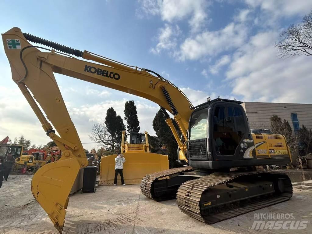 Kobelco SK 200 حفارات زحافة