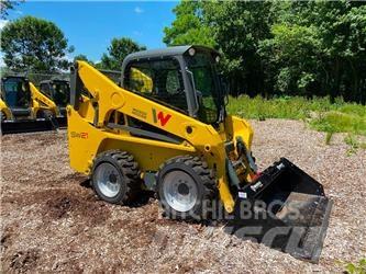 Wacker Neuson SW 21 لوادر انزلاقية التوجيه