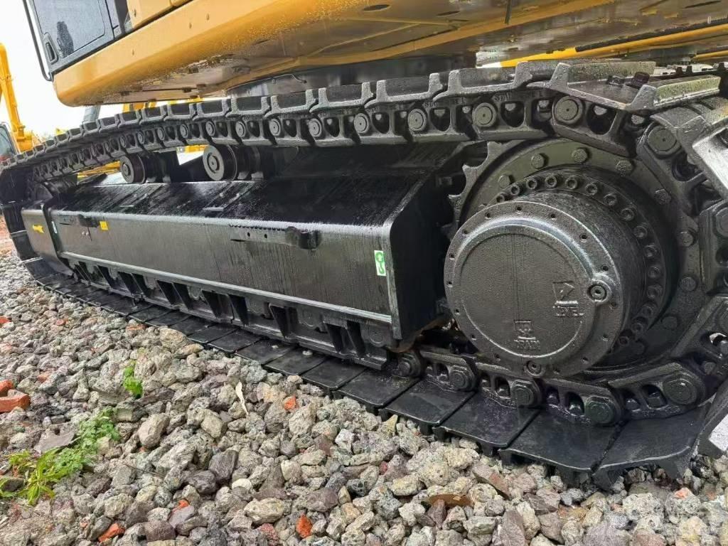 CAT 336GC حفارات زحافة