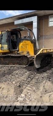 John Deere 650 KLGP بلدوزرات مجنزرة