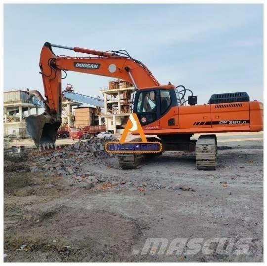 Doosan DX 380 LC حفارات زحافة