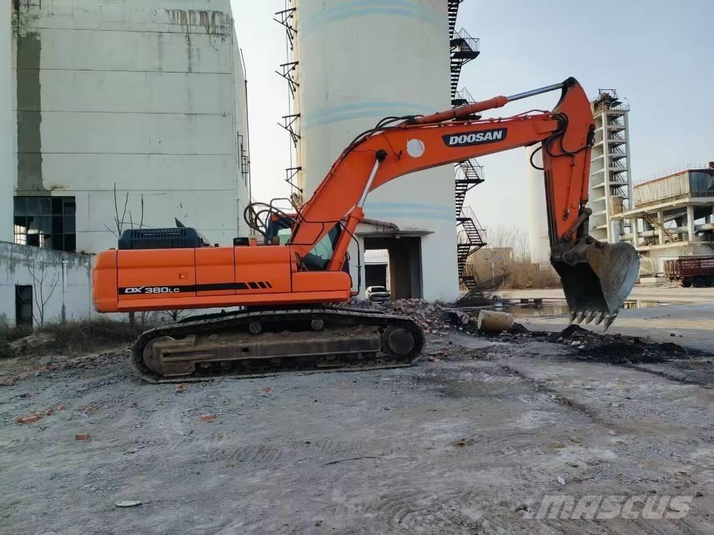 Doosan DX 380 LC حفارات زحافة