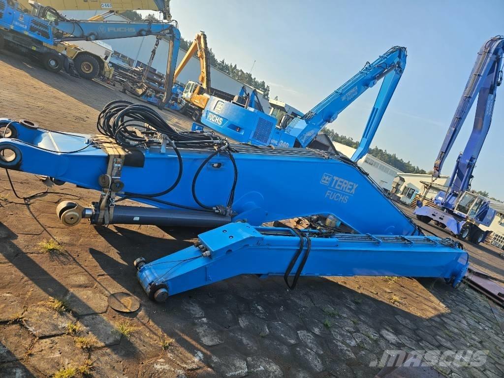 Fuchs MHL 380 الشاسيه والتعليق