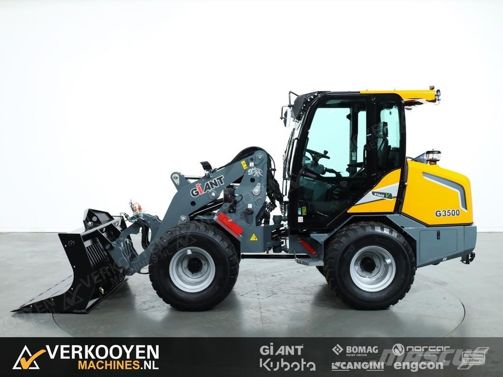 GiANT G3500 (Cabine) لوادر بعجل