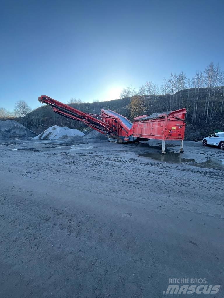 Terex Finlay 694 أجهزة فحص متنقلة