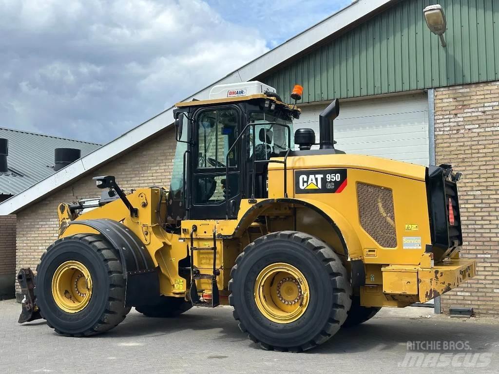 CAT 950G لوادر بعجل