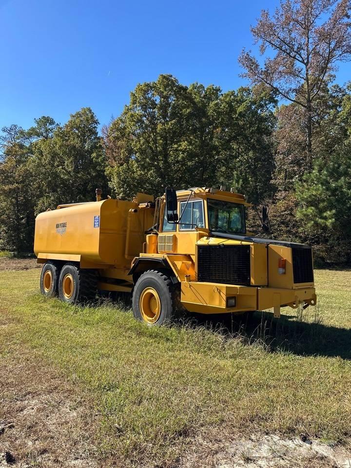 Volvo A30C صهاريج مياه