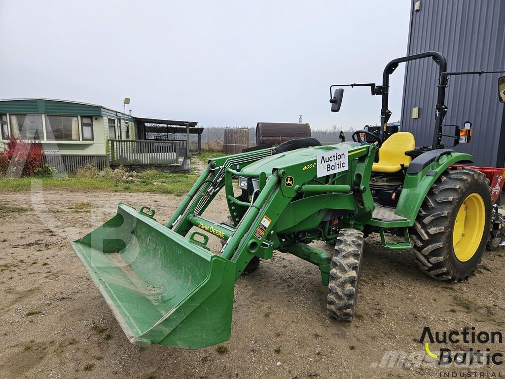John Deere 4049 M الجرارات