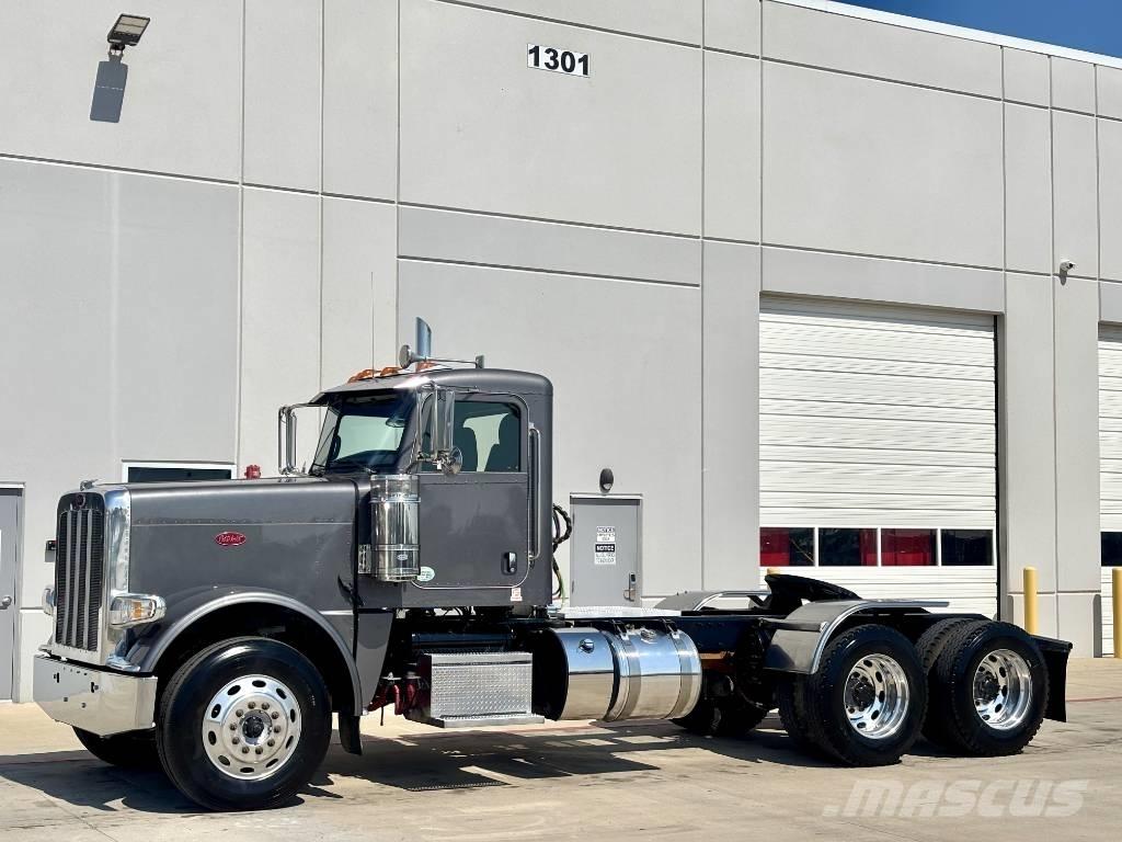 Peterbilt 389 وحدات الجر