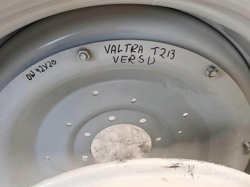 Valtra T R30X16 RIM الإطارات والعجلات والحافات