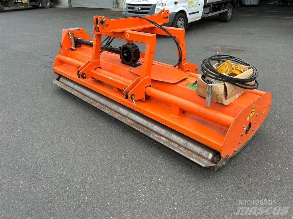 Agrimaster RV 280 ماكينات أخرى لتجهيز الأراضي