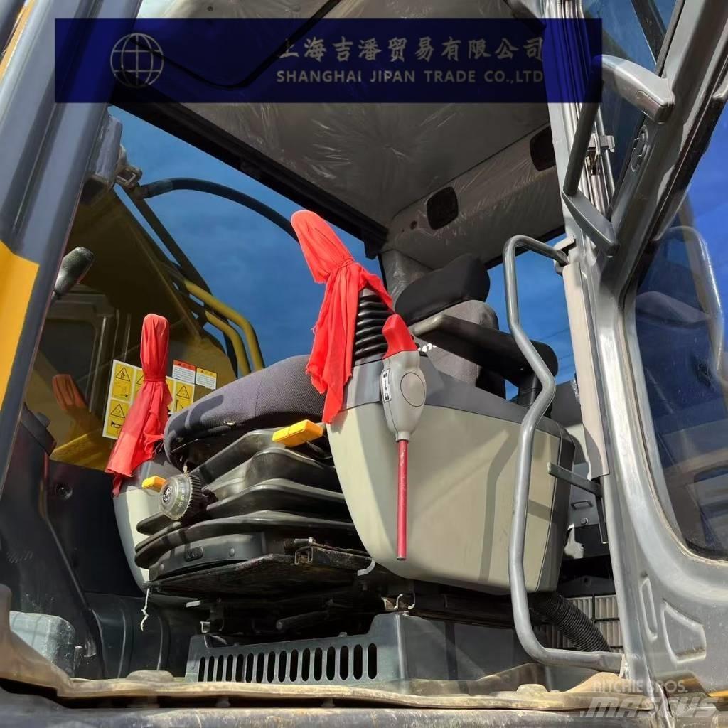 Komatsu PC 350 حفارات زحافة