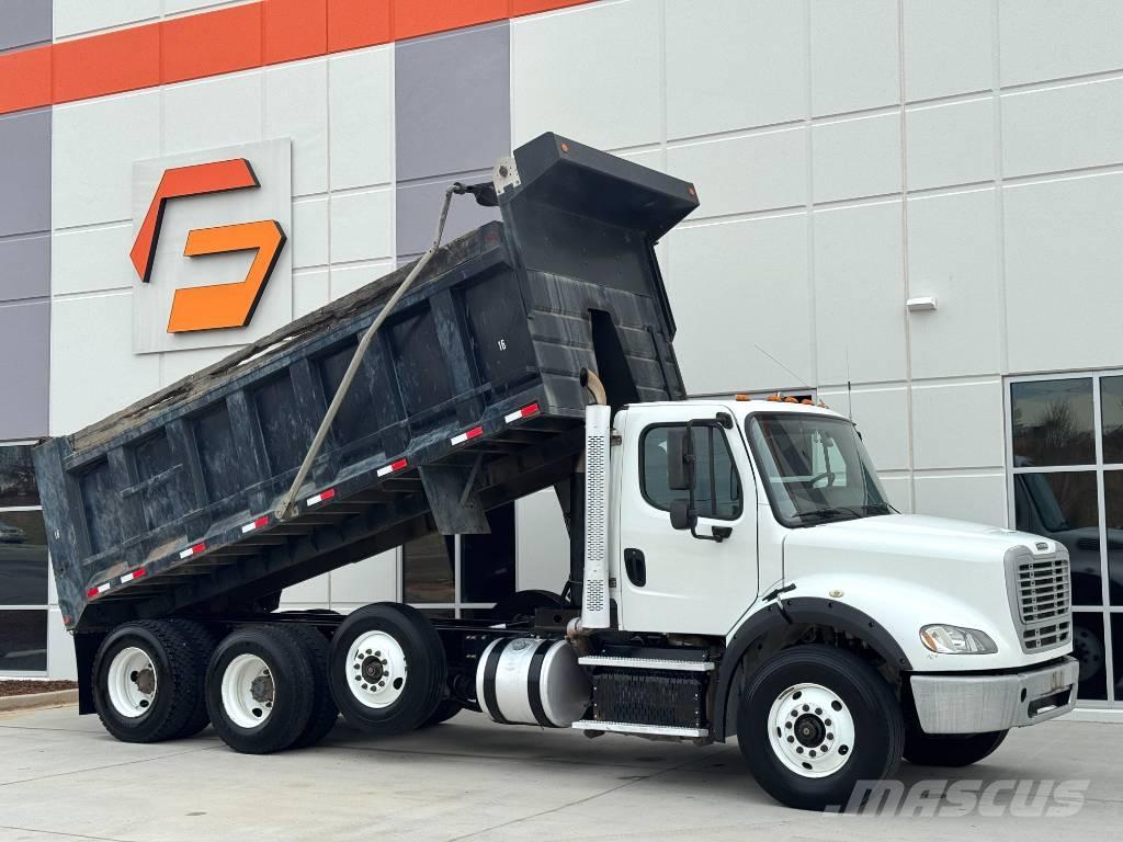 Freightliner M2 شاحنات قلابة